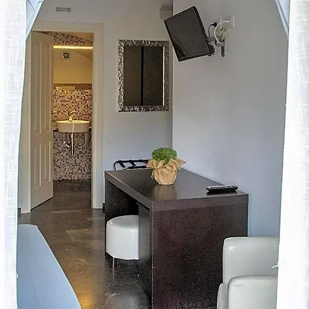 Le Sirene Bed & Breakfast 4*